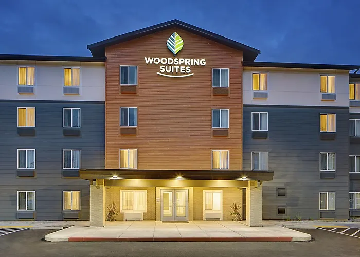 Woodspring Suites Seattle Everett
