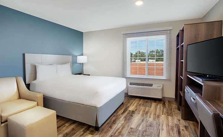 Woodspring Seattle 2*